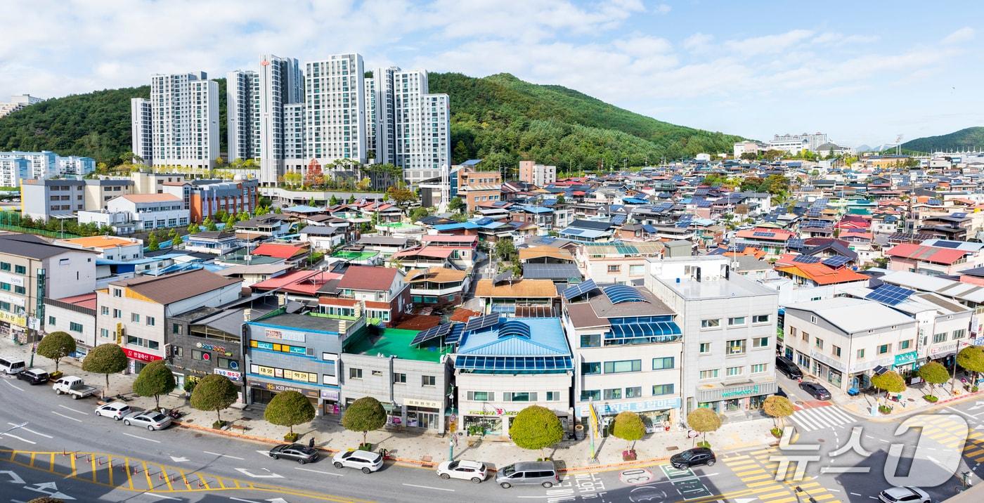 본문 이미지 -  단양읍 전경.(단양군 제공. 재판매 및 DB금지)/뉴스1 