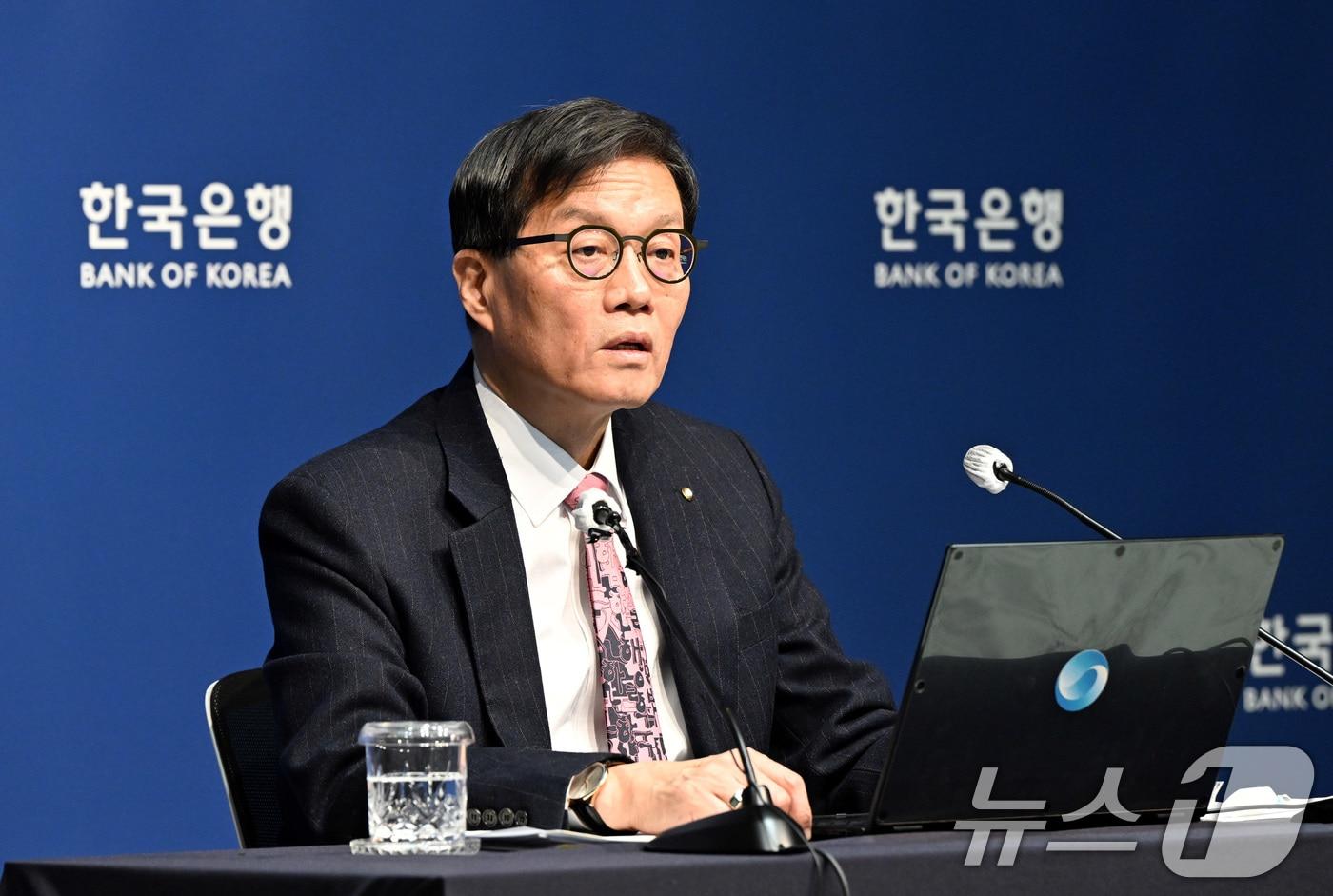 본문 이미지 - 이창용 한국은행 총재가 지난 2월 서울 중구 한국은행 본관에서 열린 기자간담회에서 발언하고 있다.ⓒ 뉴스1 사진공동취재단