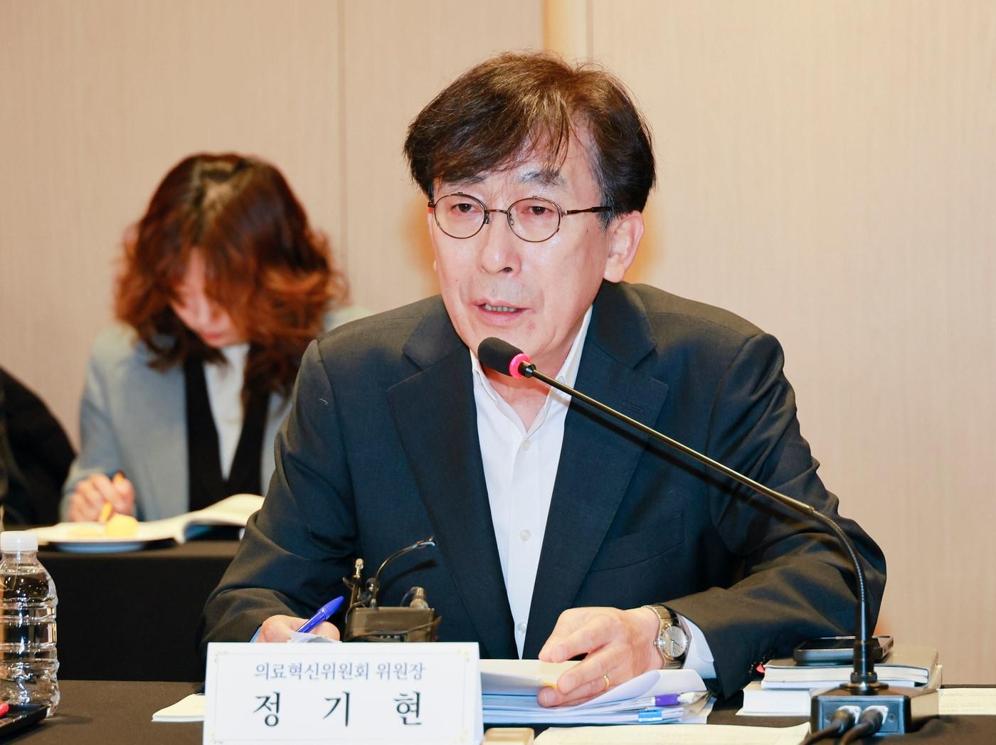 본문 이미지 - 정기현 의료혁신위원장.(보건복지부 제공)