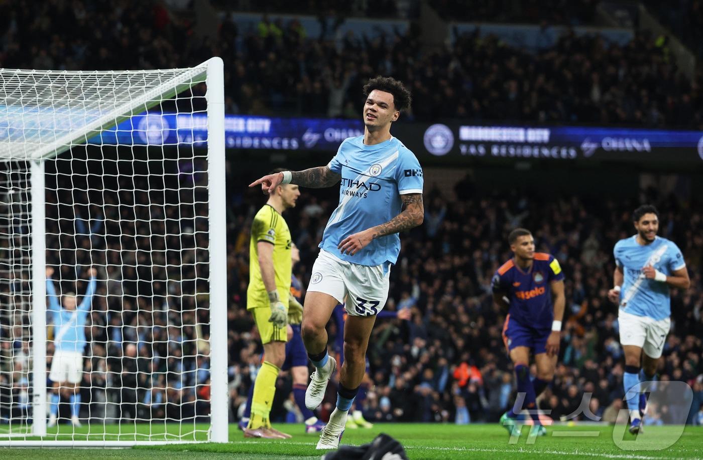 본문 이미지 - 지난 21일(현지시간) 맨체스터 에티하드 스타디움에서 열린 잉글랜드 프리미어리그(EPL) 맨체스터 시티 대 뉴캐슬 유나이티드 경기 장면 2026.02.21. ⓒ 로이터=뉴스1