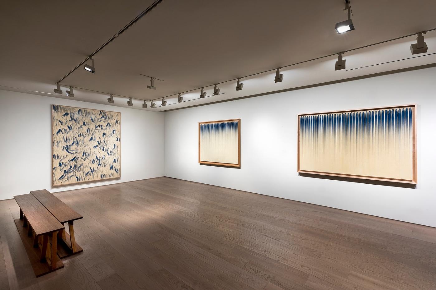 본문 이미지 - 나아트 남산에서 개최한 이우환 개인전(그랜드하얏트서울 제공)