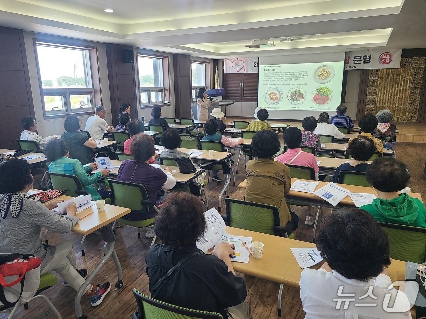 본문 이미지 - 지난해 내 혈관 지킴이 교실 수업.(양양군 제공, 재판매 및 DB 금지) 2026.2.27/뉴스1