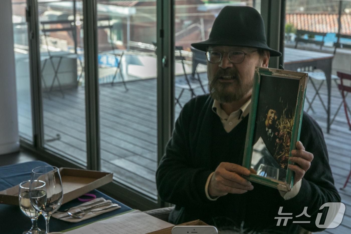 본문 이미지 - 故 황재형 화백 / 뉴스1