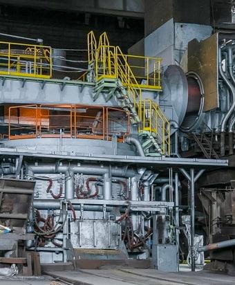 본문 이미지 - 전기로-고로 복합프로세스에 사용되는 현대제철 당진제철소 전기로. (현대제철 제공)