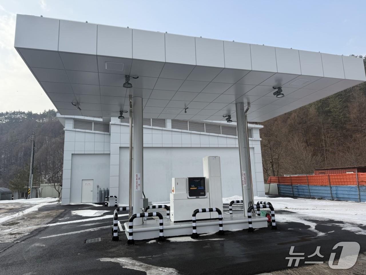 본문 이미지 - 강원 태백 수소충전소. (태백시 제공. 재판매 및 DB금지) 2026.2.3/뉴스1