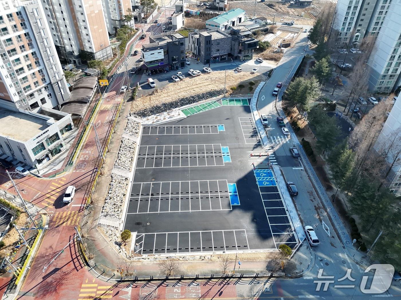 본문 이미지 - 장야리 공영주차장  (옥천군 제공. 재판매 및 DB금지) /뉴스1