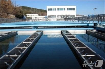 본문 이미지 - 강원 원주정수장 자료 사진. (원주시 제공. 재판매 및 DB금지)/뉴스1