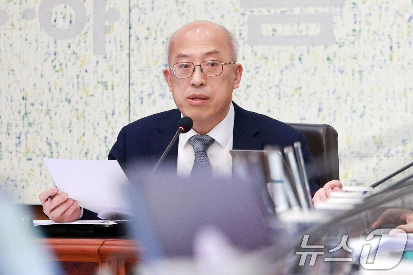 본문 이미지 - 조원철 법제처장이 3일 청와대에서 열린 국무회의에서 발언하고 있다. (청와대통신사진기자단) 2026.2.3/뉴스1 ⓒ News1 허경 기자