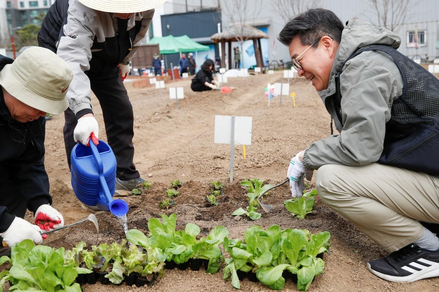 본문 이미지 - 성동 무지개 텃밭 개장식(성동구 제공)