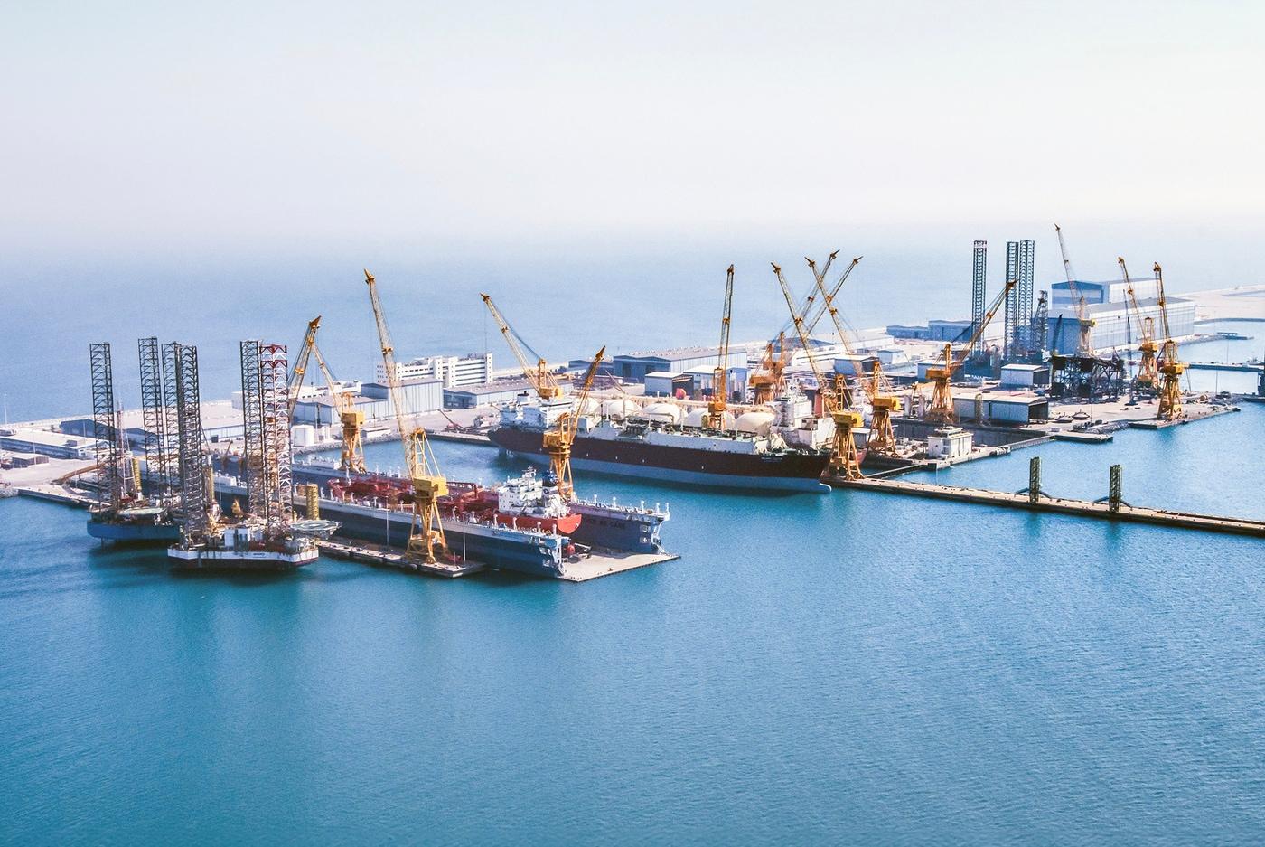 본문 이미지 - 카타르 동부에 위치한 국영 조선소 QSTS 전경(자료사진. 삼성중공업 제공). 2026.02.04.