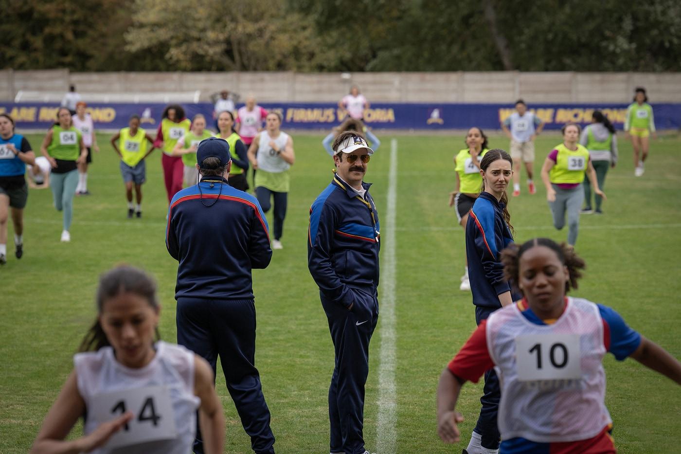 본문 이미지 - 애플 TV '테드 래소' 스틸컷