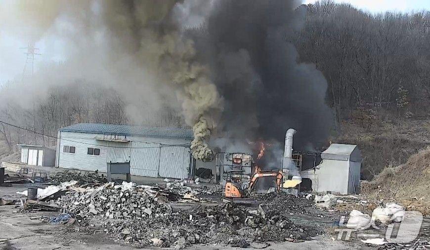 본문 이미지 - 화재 현장. (경기도소방재난본부 제공. 재판매 및 DB 금지) 2026.2.4/뉴스1