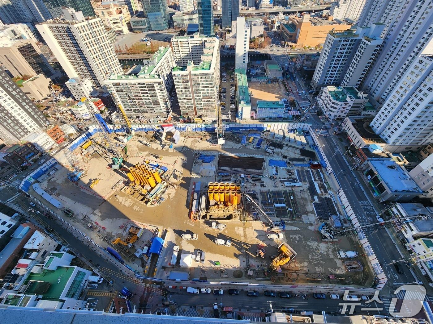 본문 이미지 - 부산진구 범천1-1 공사현장.(독자 제공. 재판매 및 DB금지)