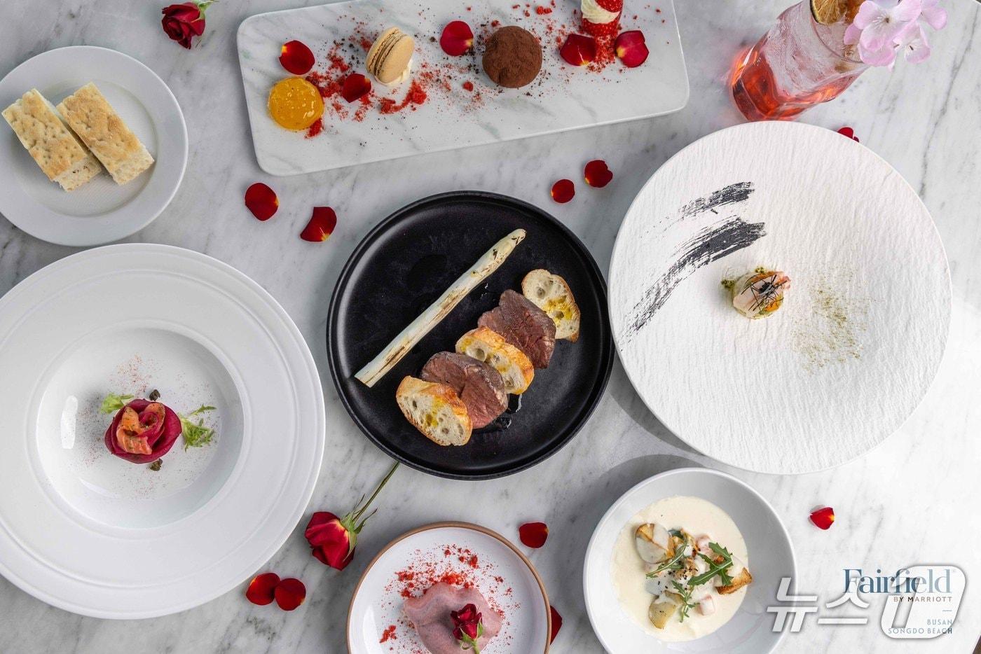 본문 이미지 - 송도키친 스위트 발렌타인 위드 재즈 프로모션 메뉴.(페어필드 바이 메리어트 부산 송도 비치 제공. 재판매 및 DB 금지)