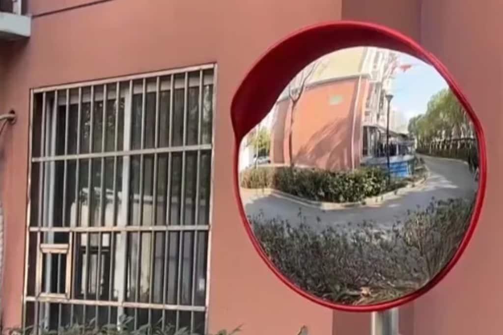 본문 이미지 - (SCMP 갈무리)