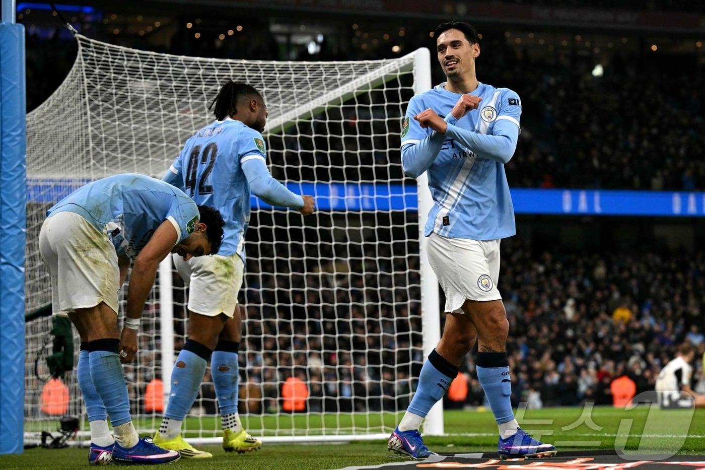 본문 이미지 - 맨시티가 뉴캐슬을 꺾고 EFL컵 결승전에 진출했다. ⓒ AFP=뉴스1