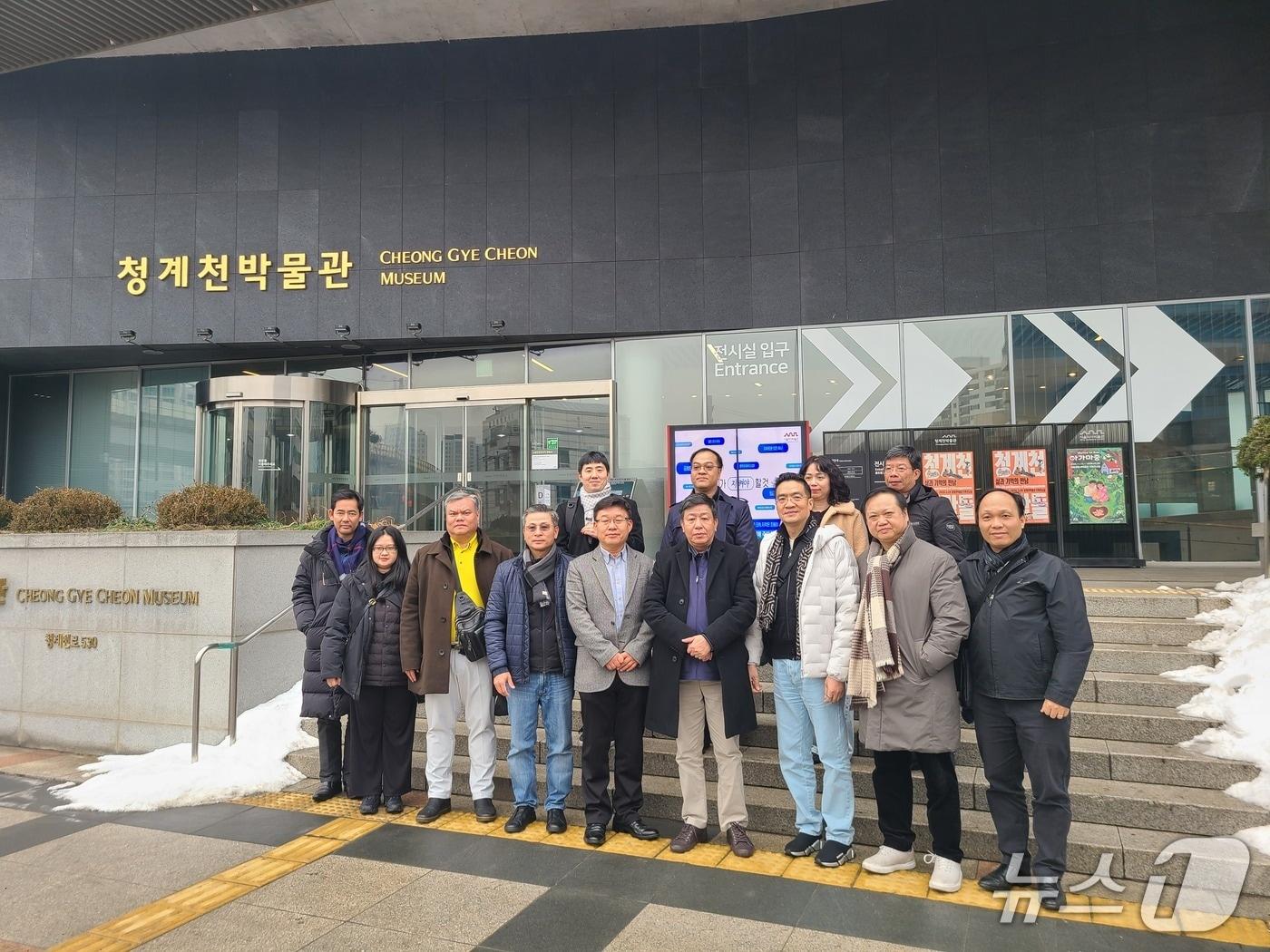 본문 이미지 - 베트남 하노이 인민위원회 상임 부위원장 대표단 방문(서울시 제공)