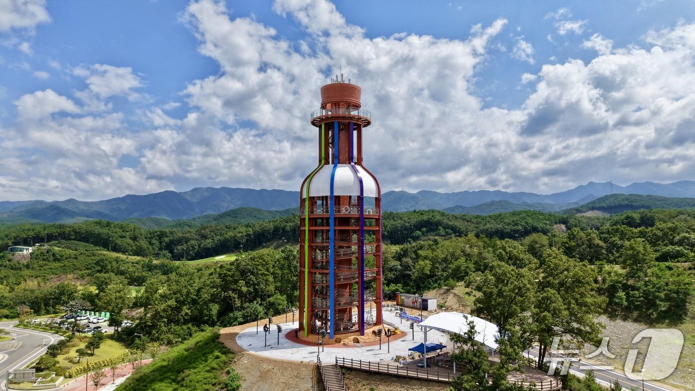 본문 이미지 - 영동와인전망대 (영동군 제공. 재판매 및 DB금지) /뉴스1 