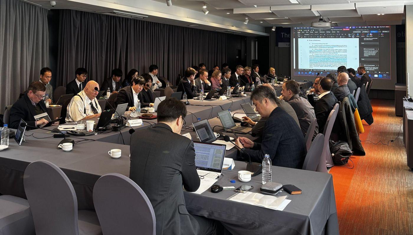 본문 이미지 - 한국교통안전공단 UN유럽경제위원회 자동차 AI 전문가기술그룹 회의 모습.(한국교통안전공단 제공) 뉴스1ⓒ news1