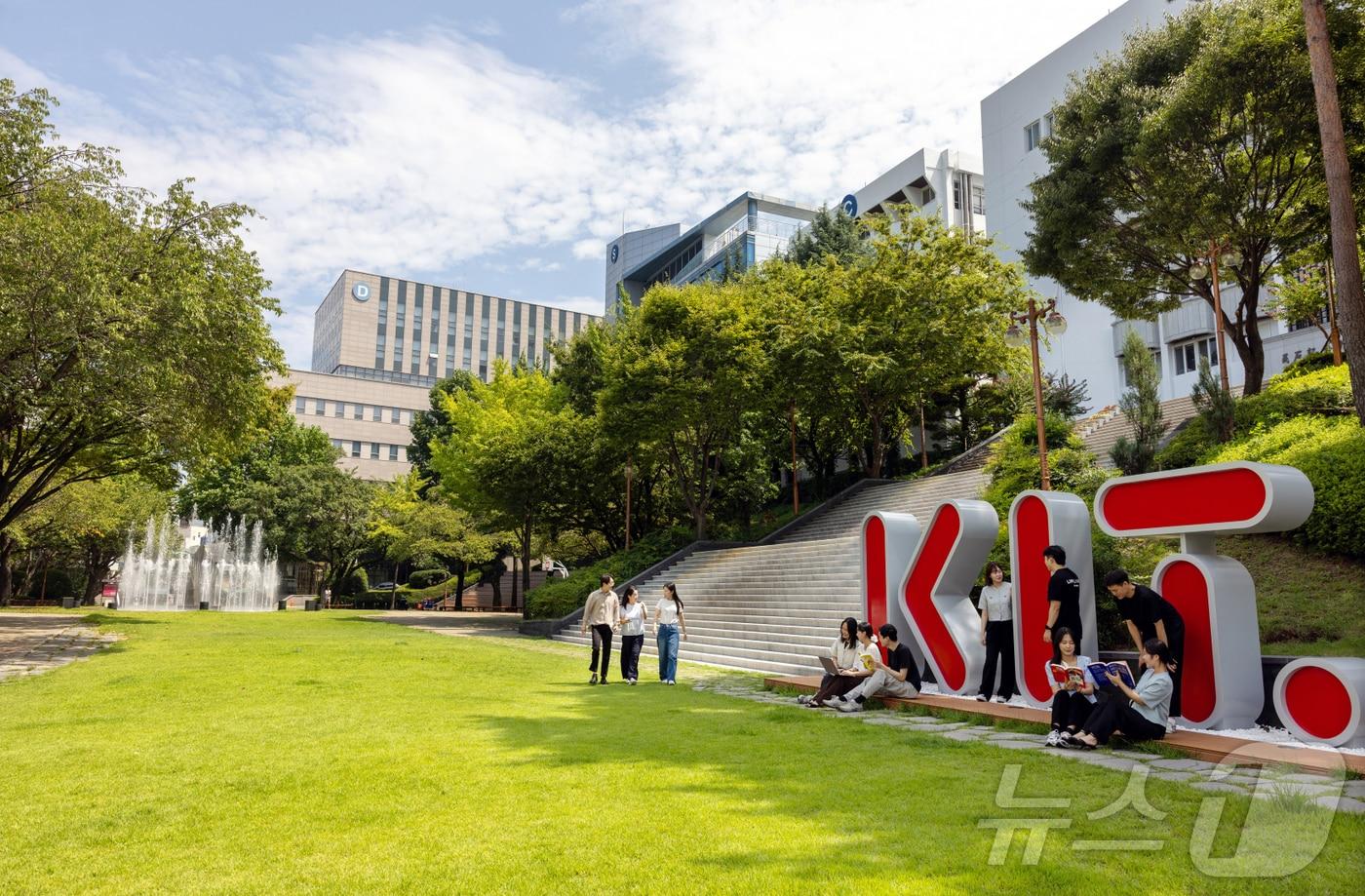 본문 이미지 - 경남정보대 전경. (경남정보대 제공. 재판매 및 DB 금지) ⓒ News1 윤일지 기자