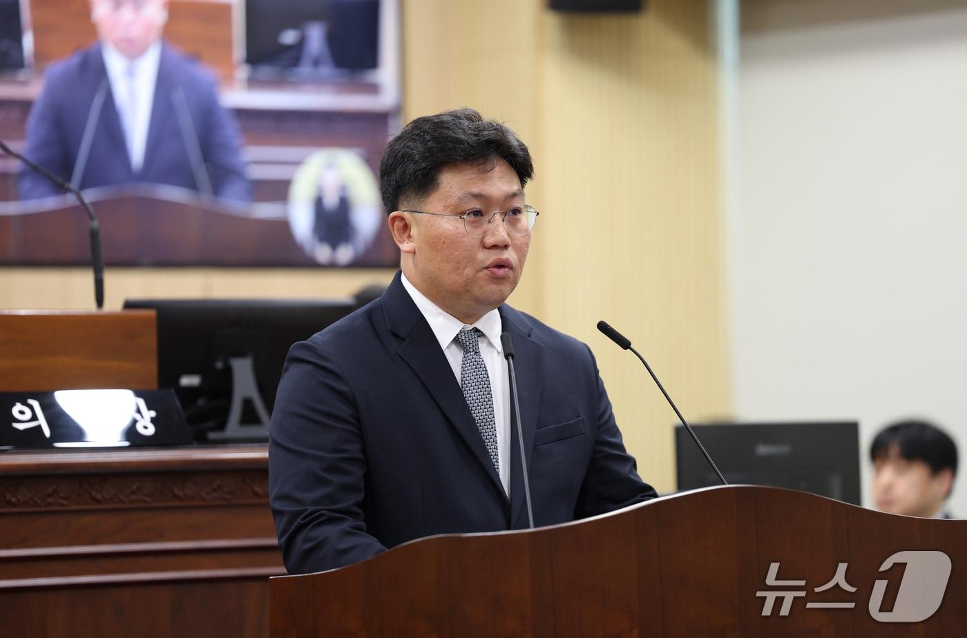 본문 이미지 - 이한국 청주시의원.(청주시의회 제공. 재판매 및 DB금지)/뉴스1