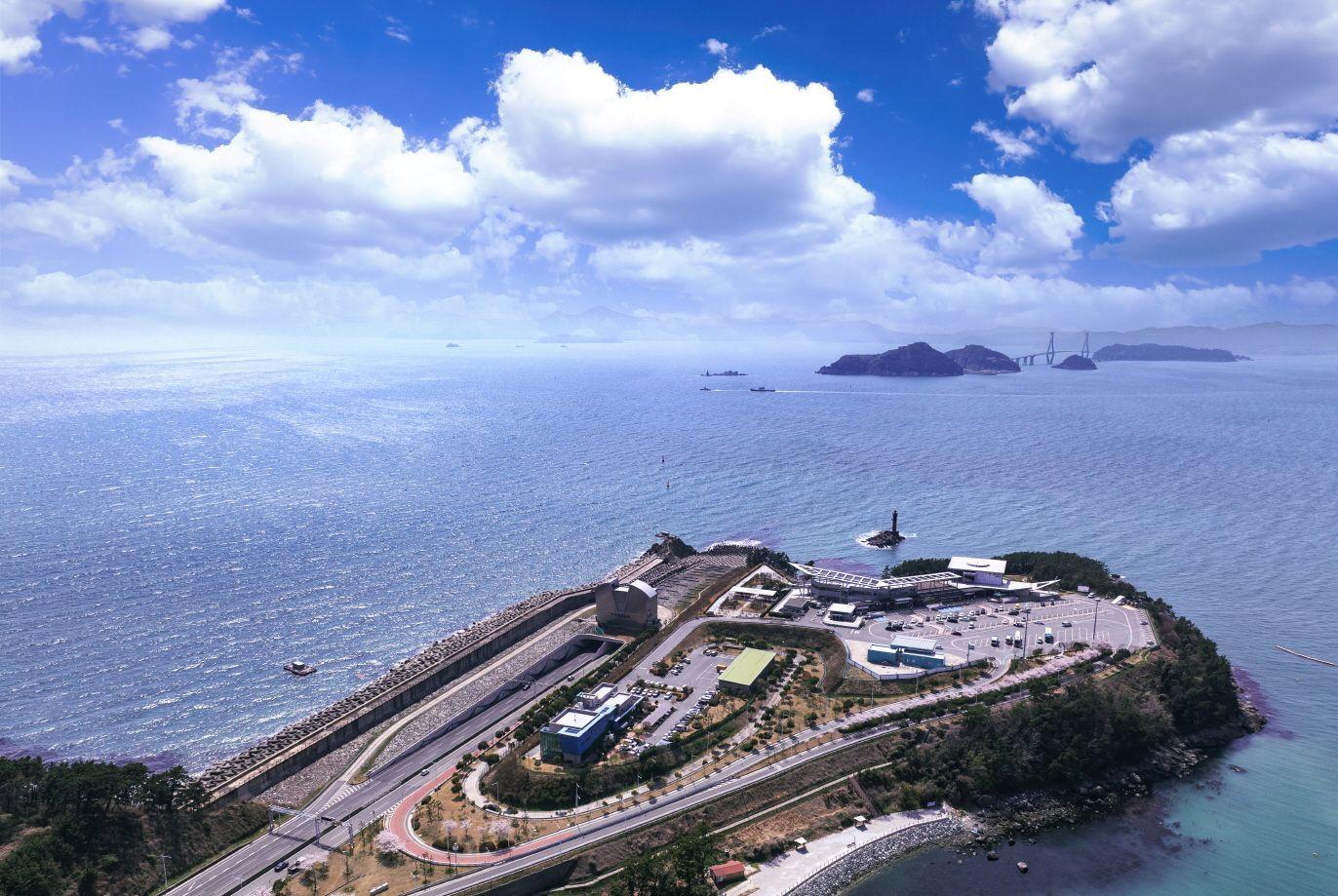 본문 이미지 - 거가대로 침매터널 구간 모습.(대우건설 제공)뉴스1ⓒ news1