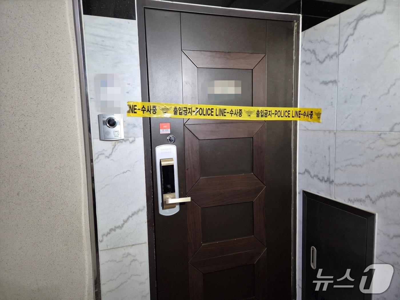 본문 이미지 - 범행이 일어난 원주의 한 아파트 현장.(독자 제공, 재판매 및 DB금지)