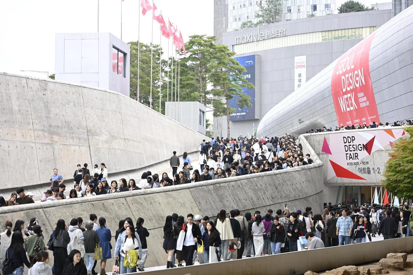 본문 이미지 - 동대문 DDP