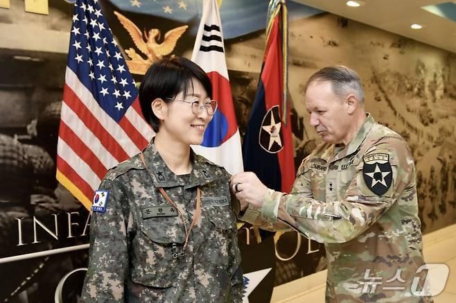 본문 이미지 -  문한옥 한미연합사단 한국 측 부사단장. (주한미군 제공)