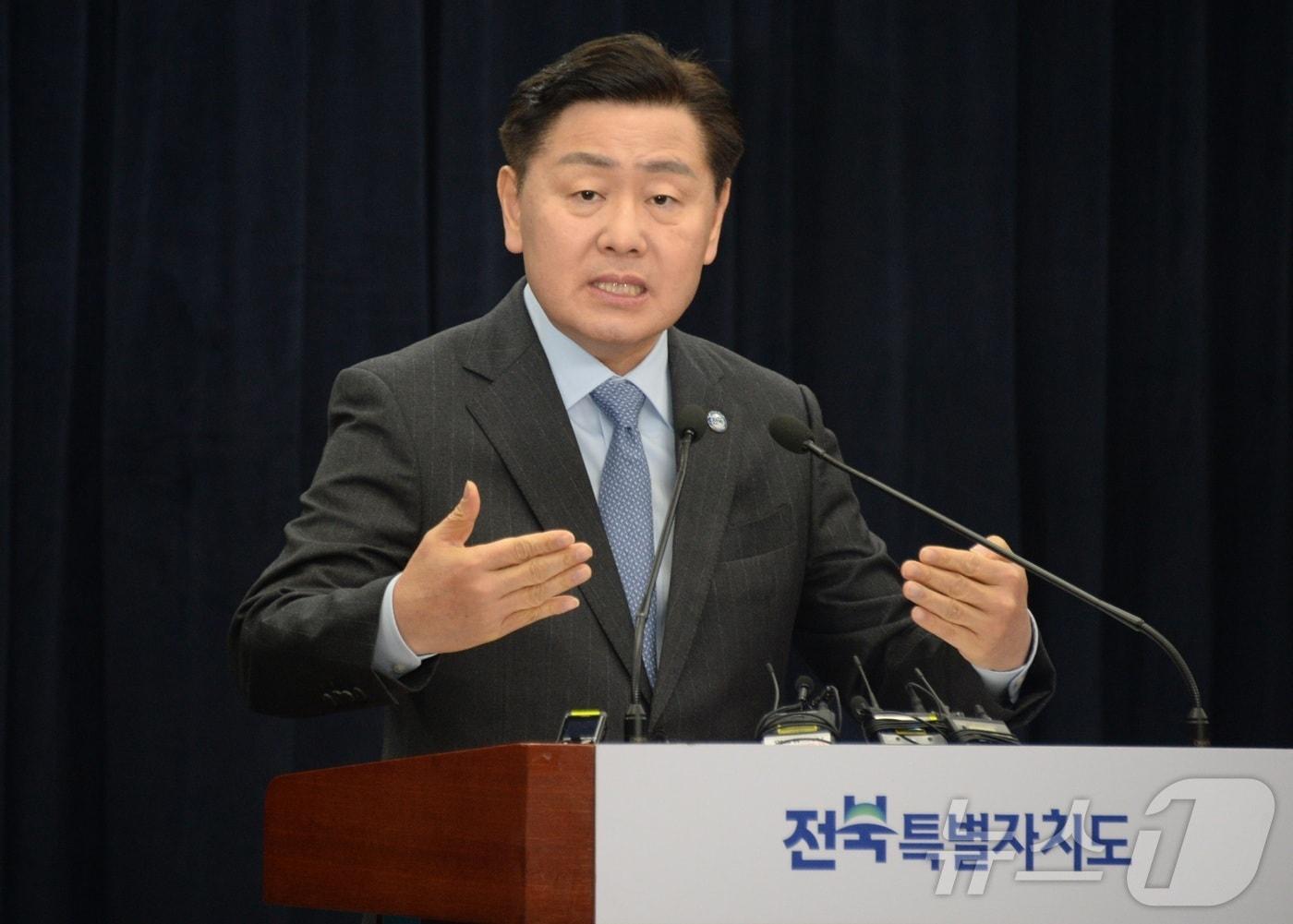 본문 이미지 - 김관영 전북특별자치도지사. 2026.2.9 ⓒ 뉴스1 유경석 기자