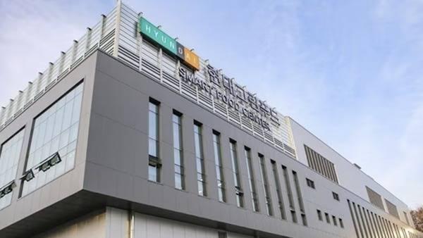 본문 이미지 - 경기도 성남시 현대그린푸드 스마트푸드 센터 전경.(현대그린푸드 제공)