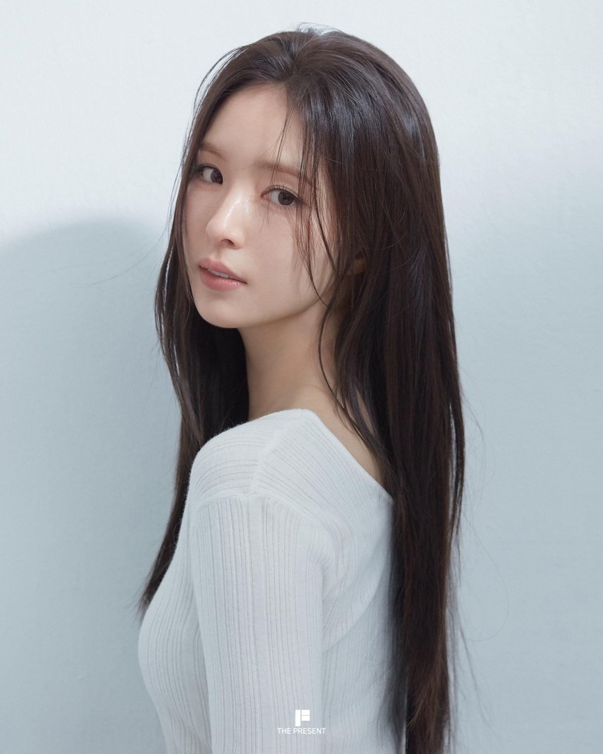 본문 이미지 - 신세경/ 더프레젠트컴퍼니 제공