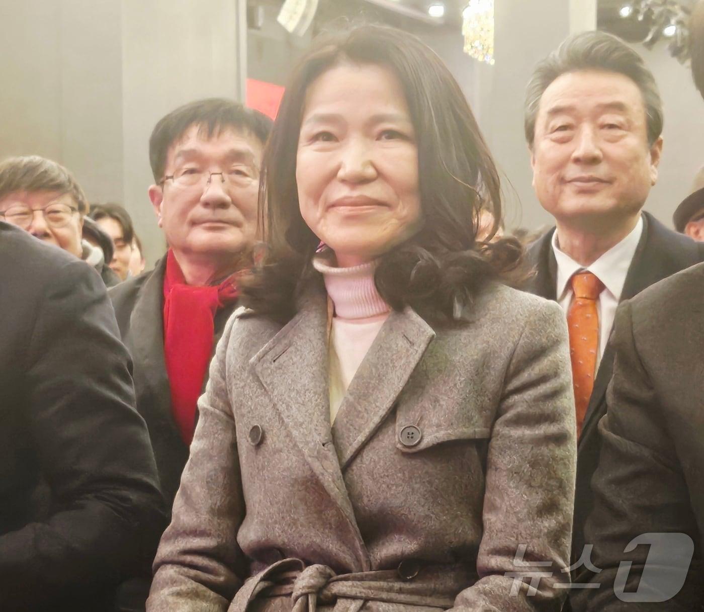 본문 이미지 - 이진숙 전 방송통신위장이 9일 오후 대구 수성구 그랜드호텔에서 자신의 저서 '위풍당당 이진숙입니다' 출판기념회에 참석하고 있다. 2026.2.9 ⓒ 뉴스1 남승렬 기자