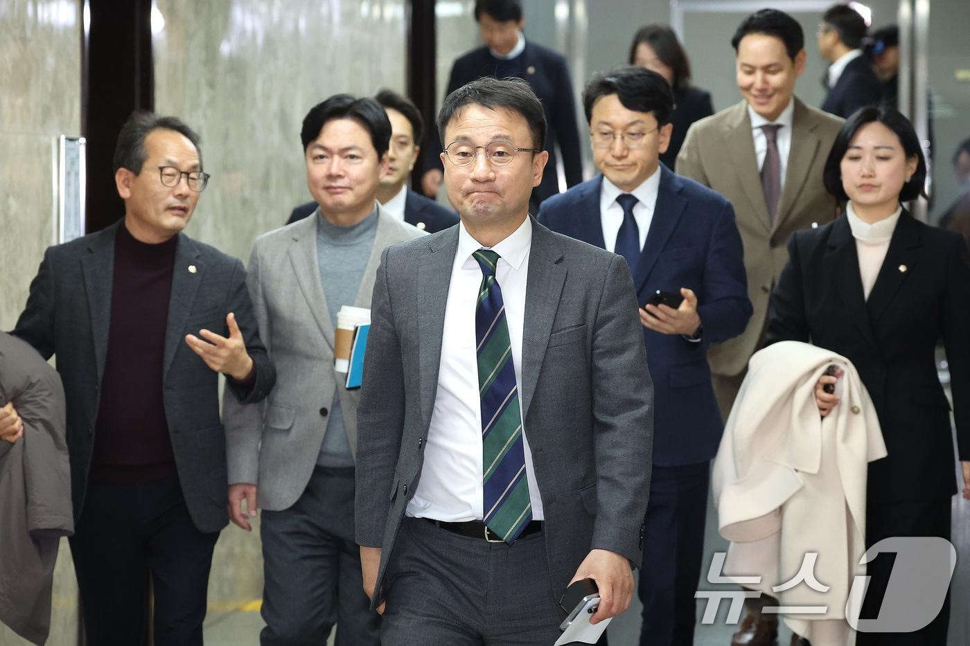 본문 이미지 - 한병도 더불어민주당 원내대표. 2026.3.1 ⓒ 뉴스1 신웅수 기자