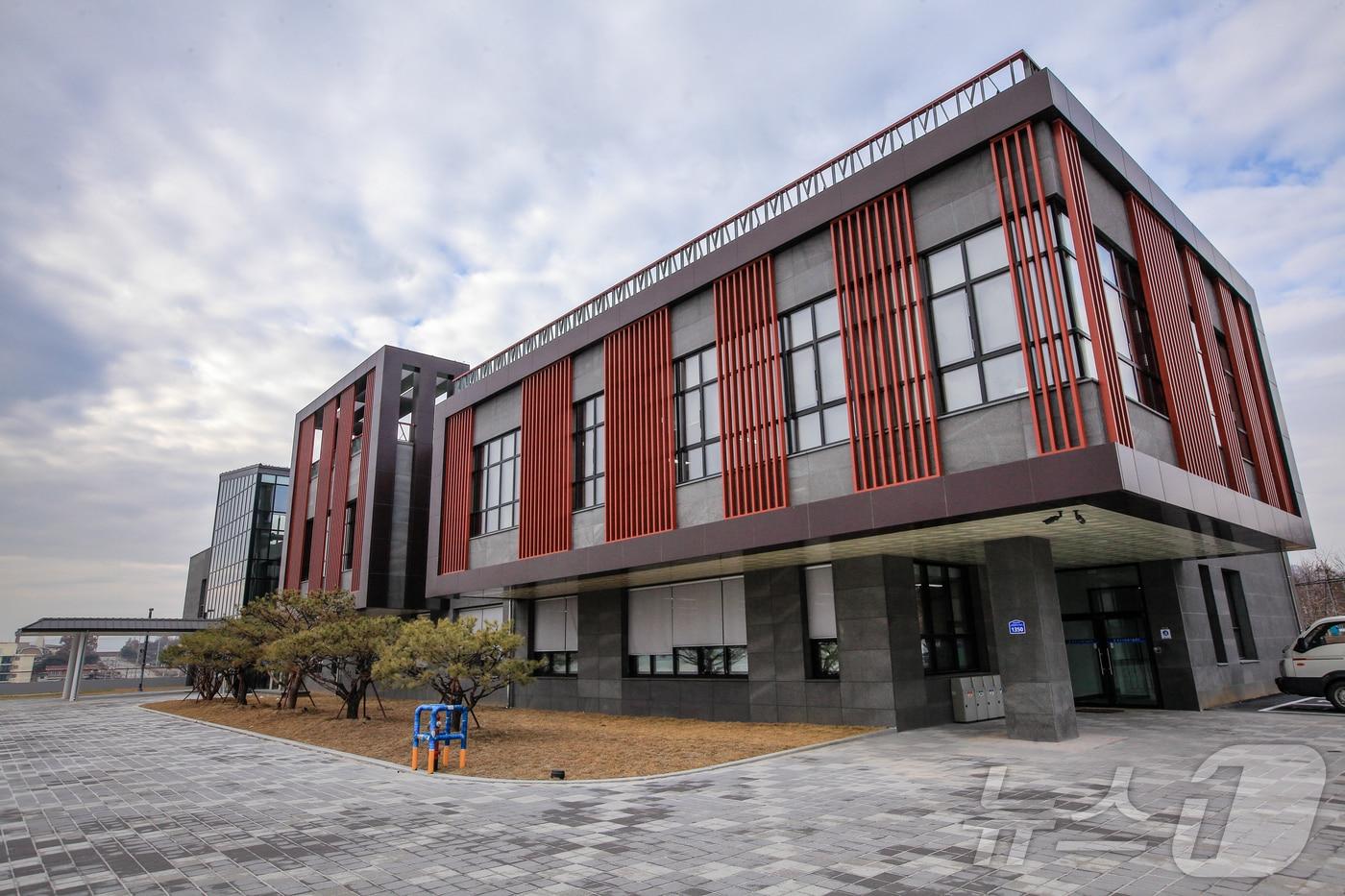 본문 이미지 - 충주시농업기술센터 전경.(충주시 제공. 재판매 및 DB금지)