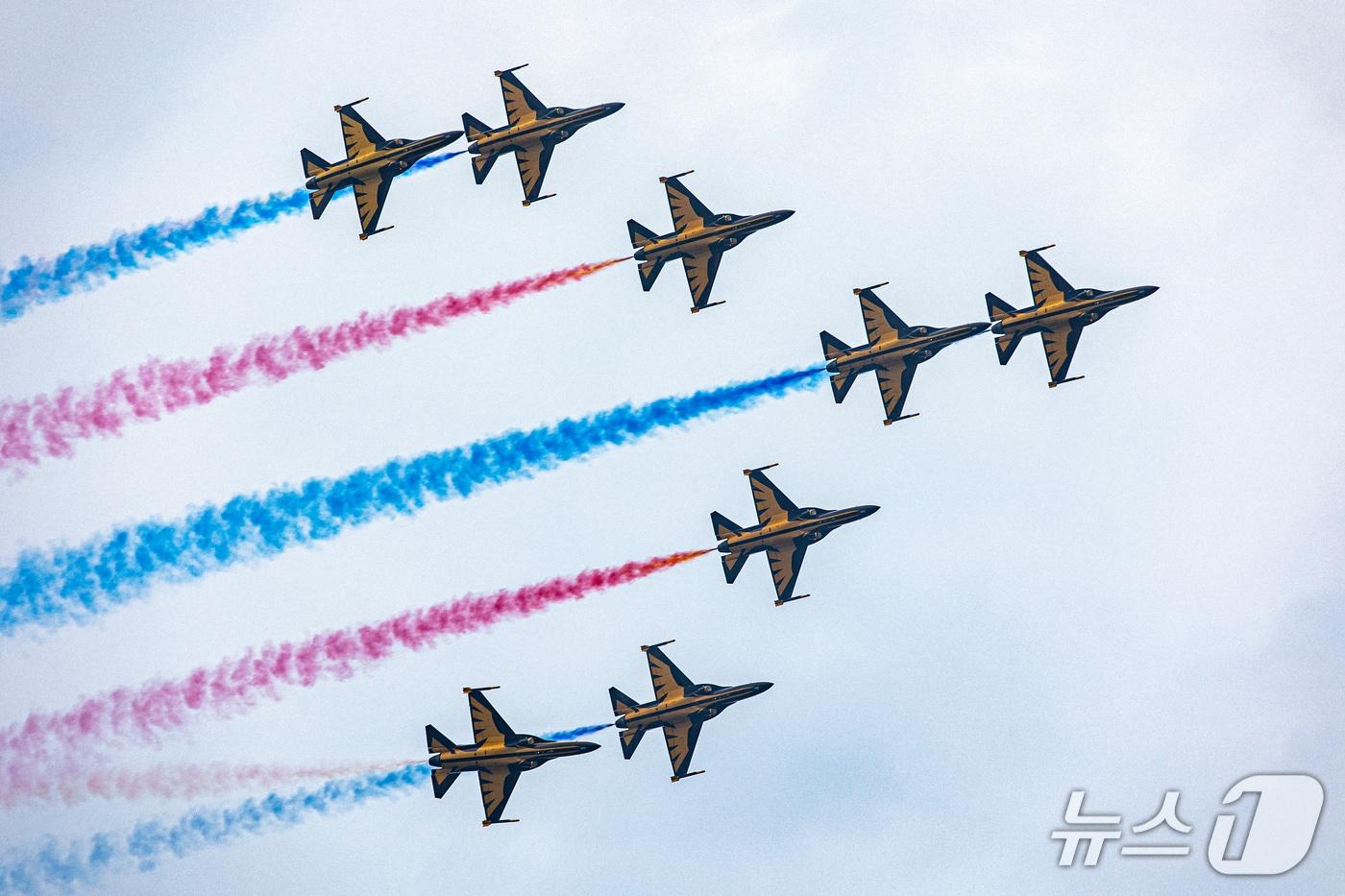 본문 이미지 - 블랙이글스 에어쇼.(삼척시 제공, 재판매 및 DB 금지) 2026.3.10/뉴스1