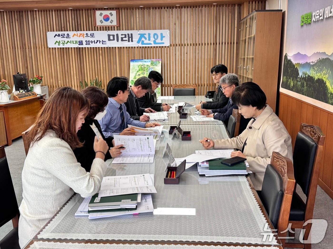 본문 이미지 - 전북 진안군이 지방소멸대응기금의 체계적 운영과 집행률 제고를 위해 전 부서 협업체계를 강화하며 우수등급 확보에 총력을 기울이고 있다.(진안군제공, 재판매 및 DB금지)2026.3.10/뉴스1