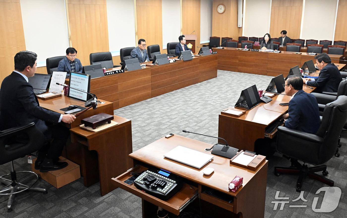 본문 이미지 - 10일 울주군의회에서 의회운영위원회가 열리고 있다. (울주군의회 제공. 재판매 및 DB 금지) /뉴스1
