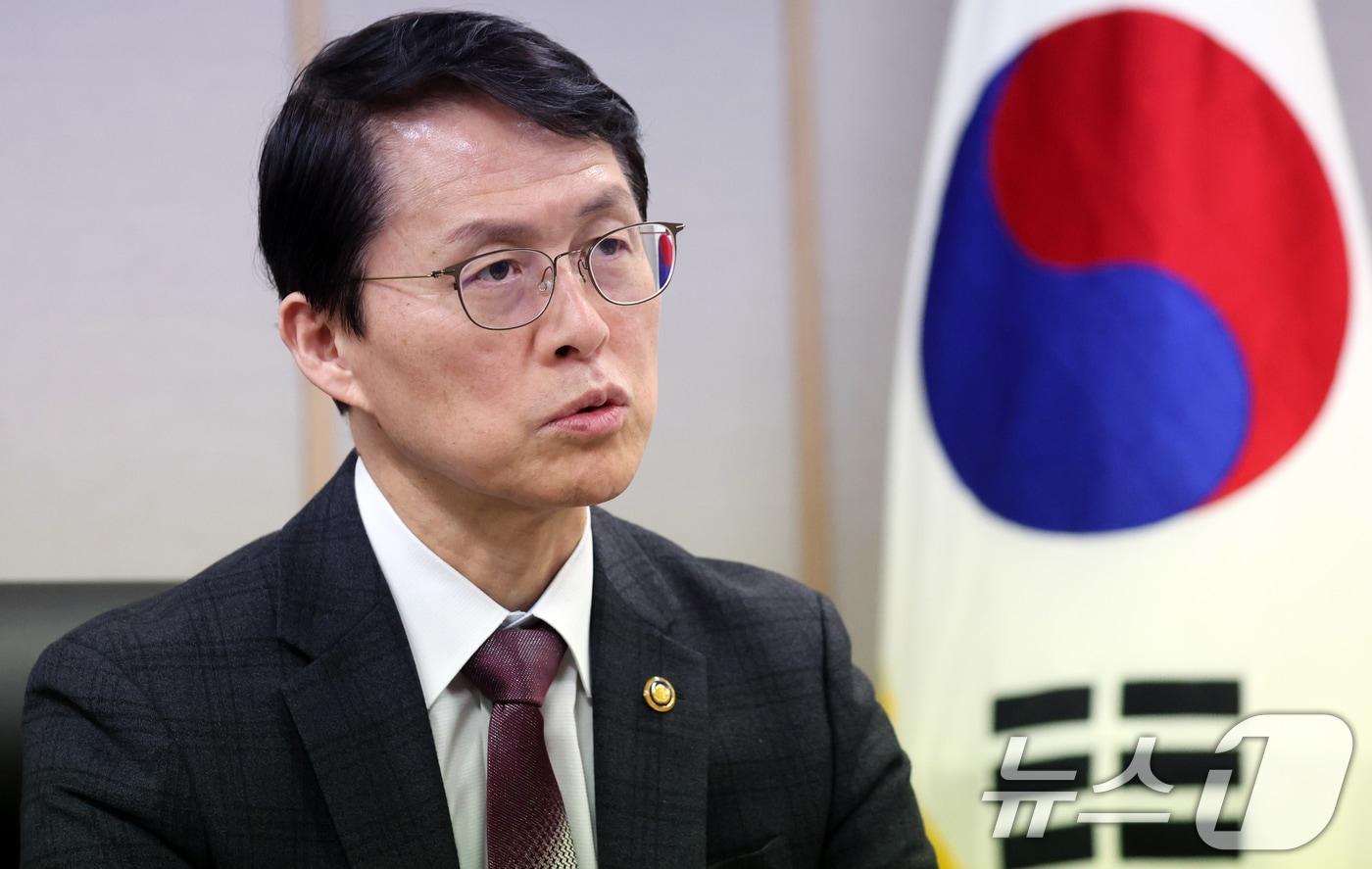 본문 이미지 - 최원호 원자력안전위원회 위원장. ⓒ 뉴스1 김명섭 기자