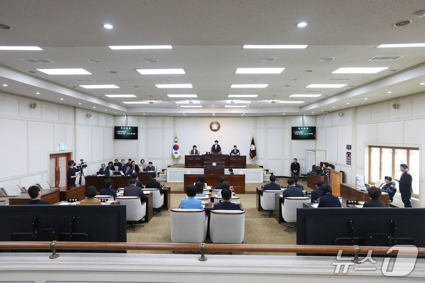 본문 이미지 - 대구 수성구의회 본회의장 모습.(대구 수성구의회 제공. 재판매 및 DB금지)