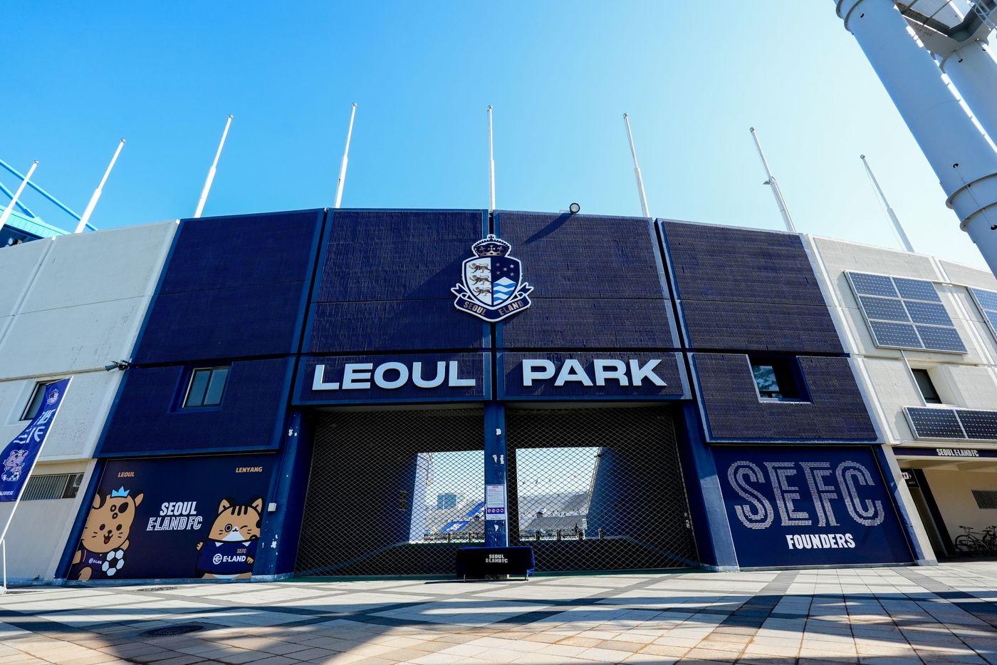 본문 이미지 - 새단장한 서울 이랜드의 홈경기장(서울 이랜드 제공)