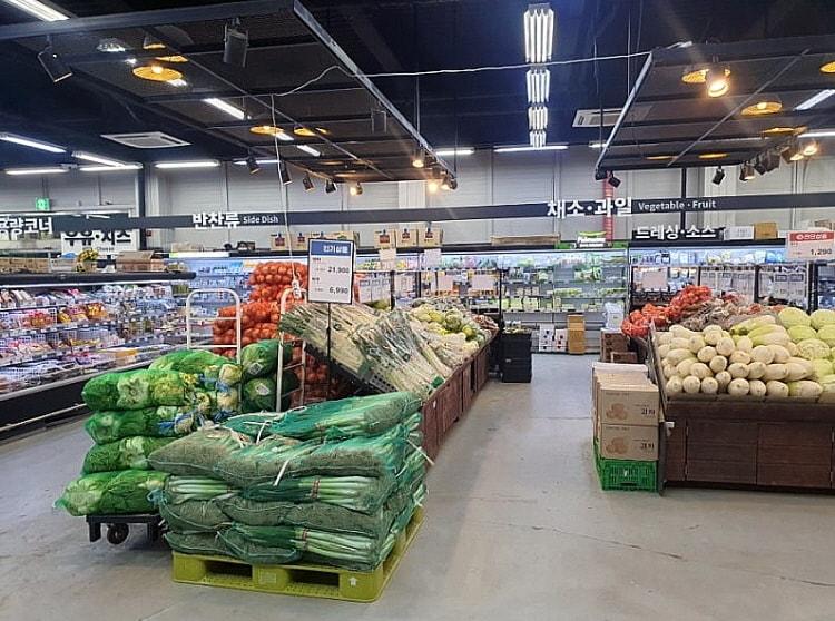 본문 이미지 -  국내에서 식자재를 판매하는 취급 매장 전경(한국식자재유통협회 제공)
