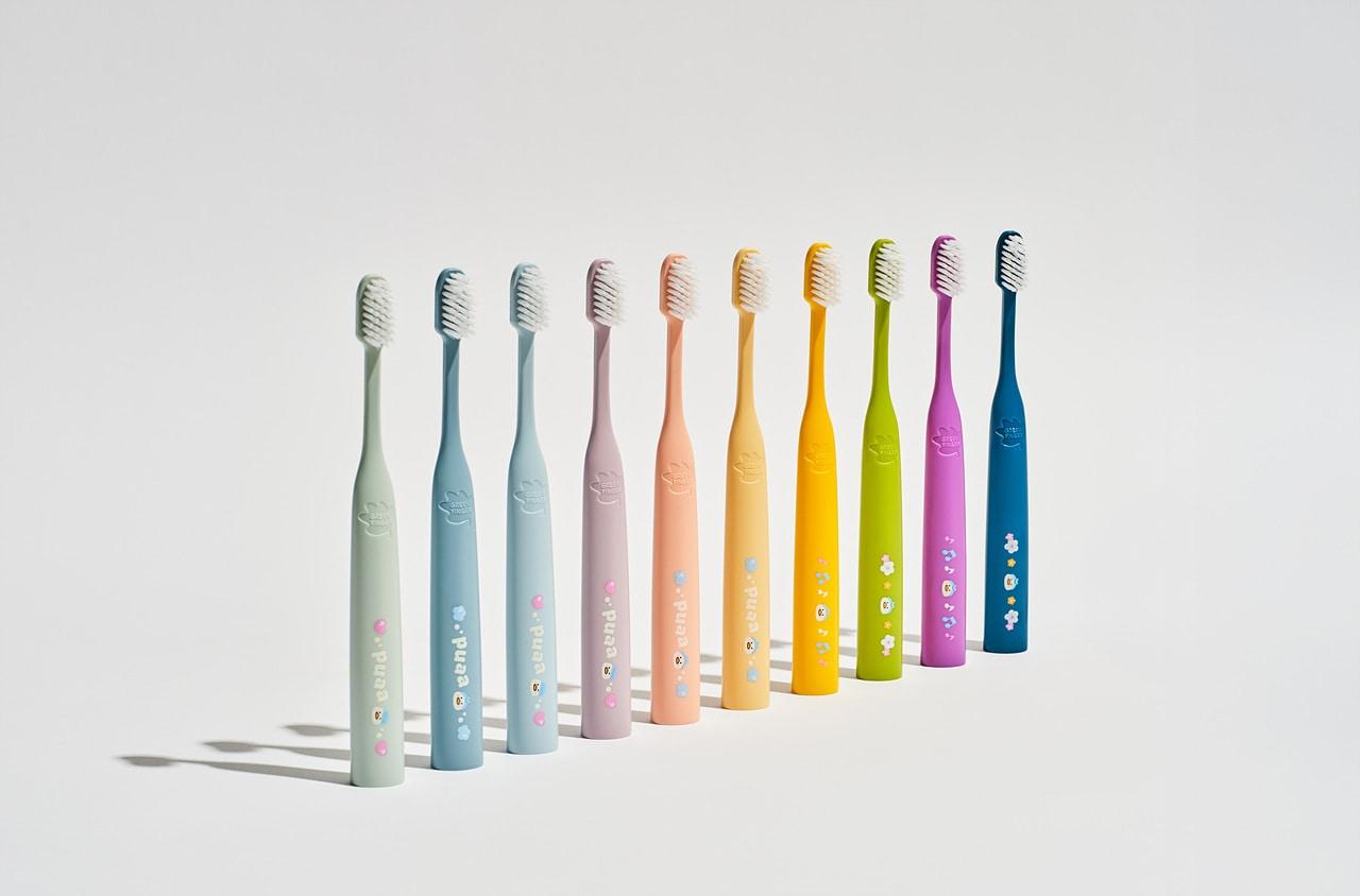 본문 이미지 - '그린핑거 마이키즈 4단계 칫솔' 제품 사진.(유한킴벌리 제공)