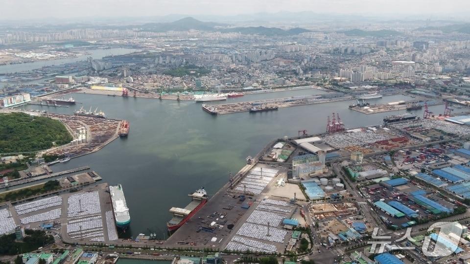 본문 이미지 - 인천 내항 전경 (인천항만공사 제공.재판매 및 DB금지)