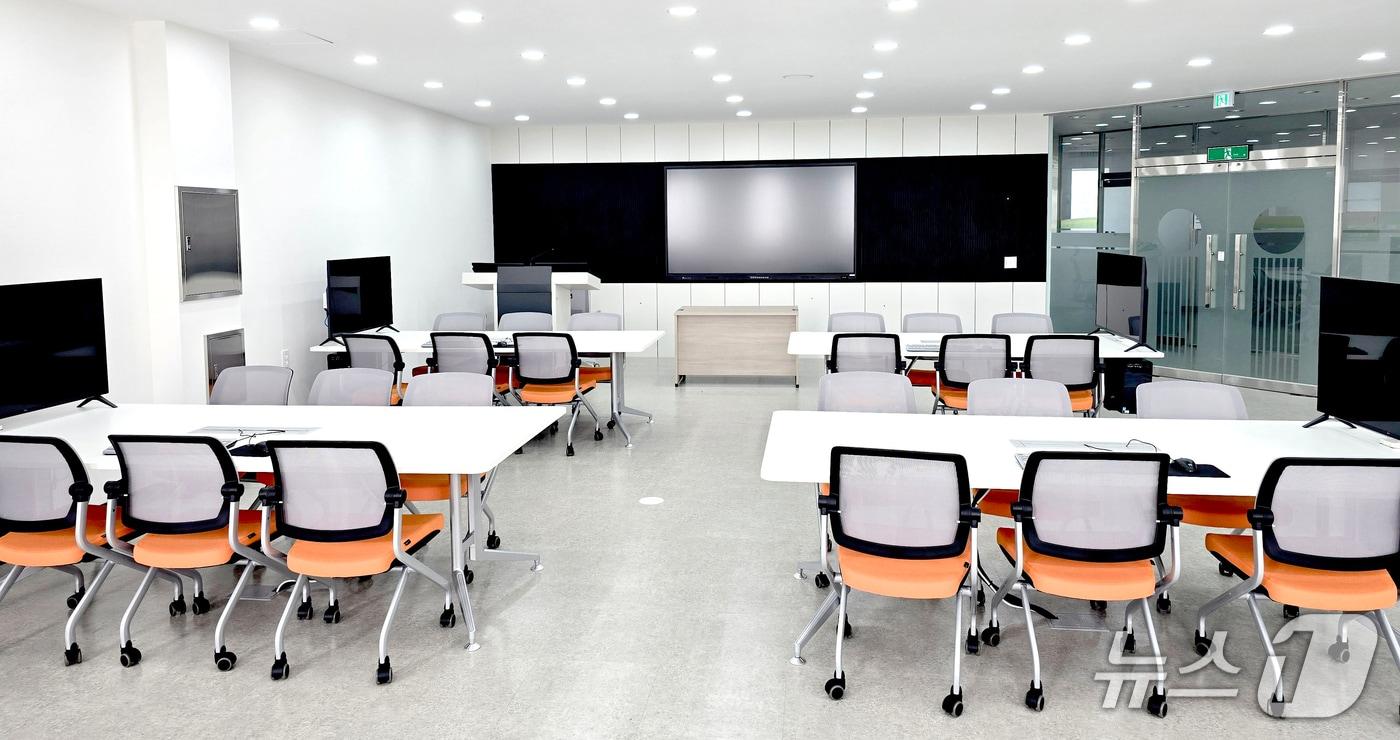 본문 이미지 - 포항대가 유아교육과에 수요자 맞춤형 PLB(Project-Based Learning) 강의실을 개소했다.(포항대 제공, 재판매 및 DB금지) 2026.3.12/뉴스1