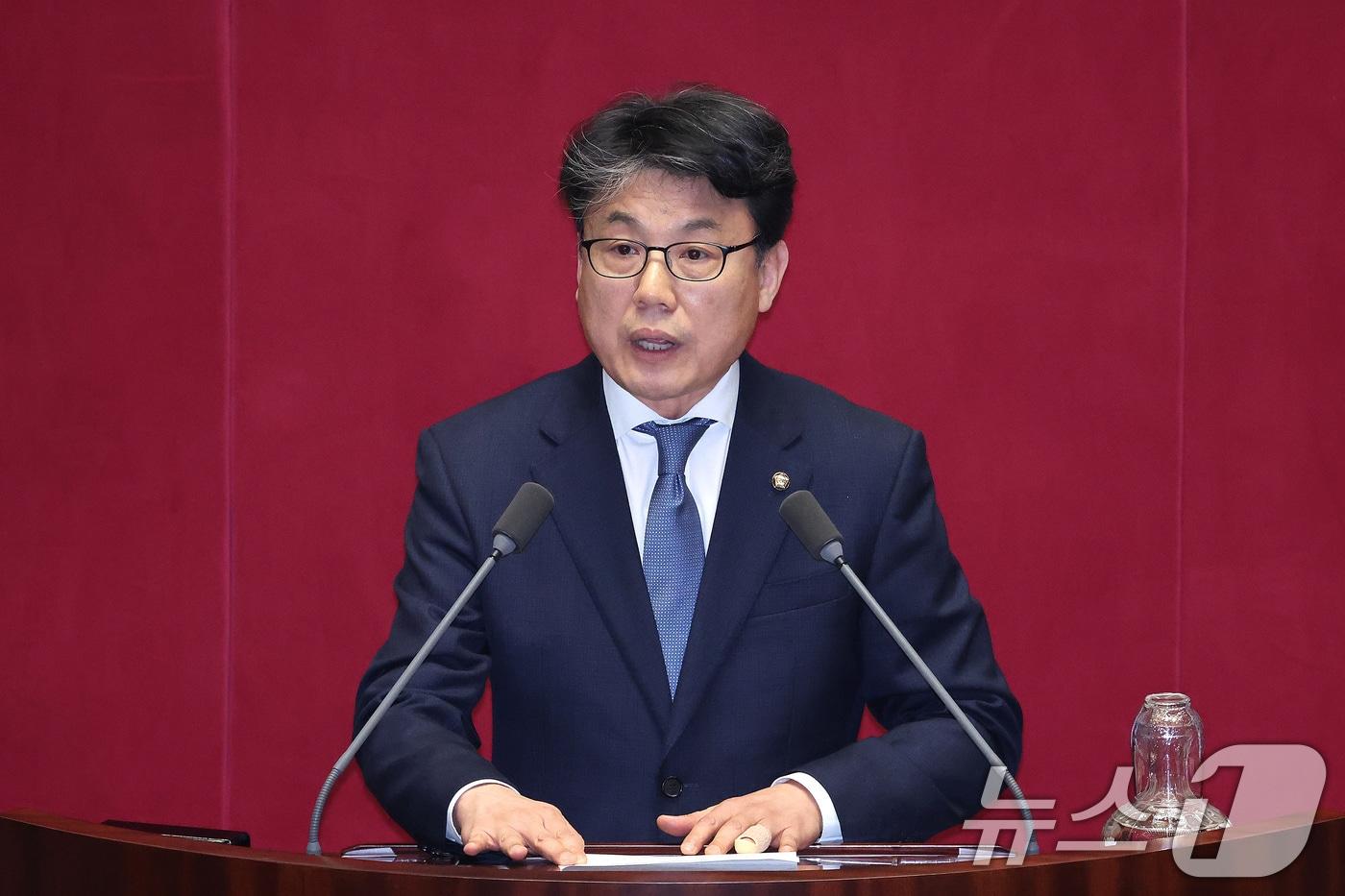 본문 이미지 - 진성준 국회 예산결특별위원장. ⓒ 뉴스1 신웅수 기자