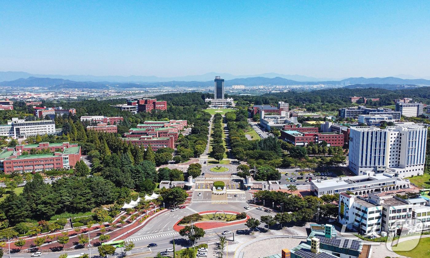 본문 이미지 - 대구대·대구가톨릭대·경일대가 연합해 'AI·전략산업 중점 경북 글로컬대학'에 선정됐다. 사진은 대구대 전경. (대구대 제공. 재판매 및 DB 금지)
