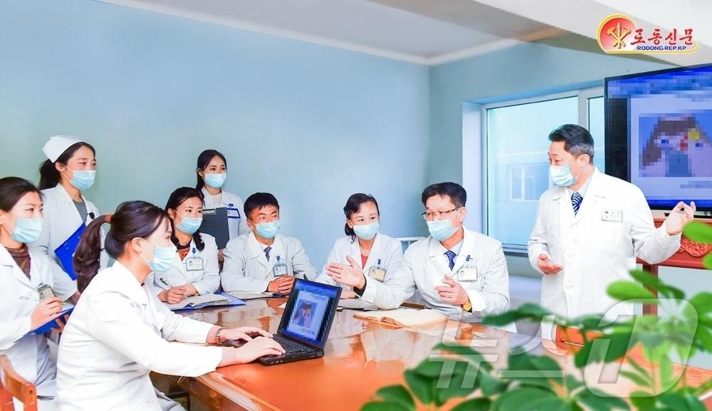 본문 이미지 - (평양 노동신문=뉴스1) = 북한의 함경북도 종합병원. [국내에서만 사용가능. 재배포 금지. DB 금지. For Use Only in the Republic of Korea. Redistribution Prohibited] rodongphoto@news1.kr