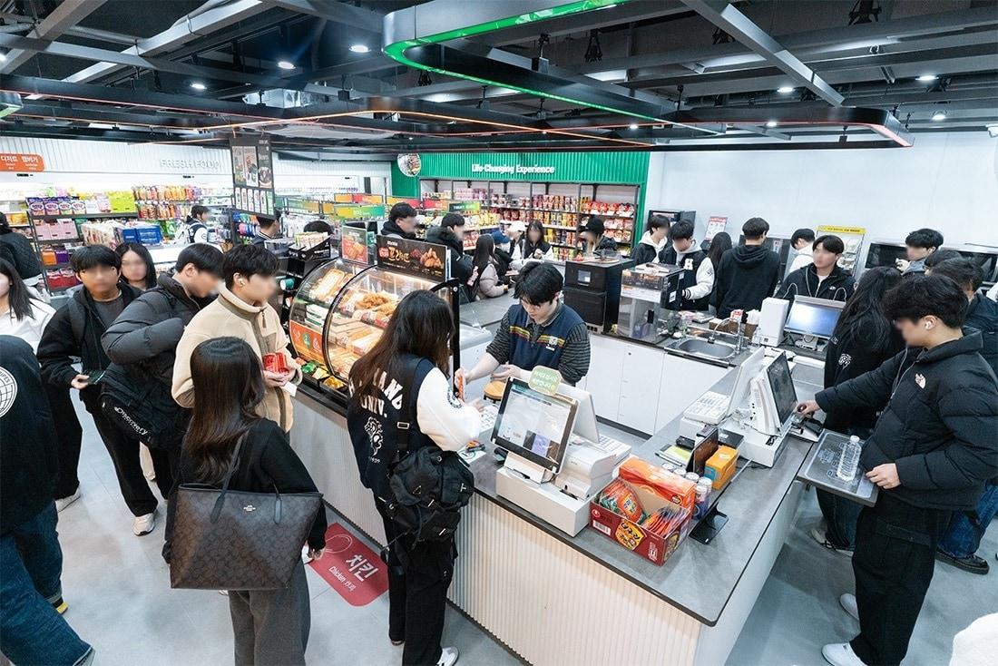 본문 이미지 - 뉴웨이브 한양대프라자점(세븐일레븐 제공)