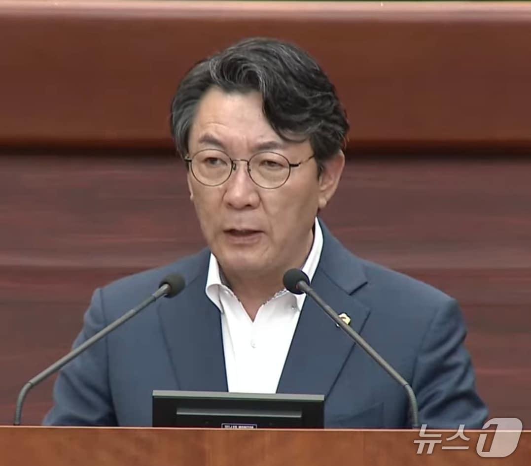 본문 이미지 - 13일 정종북 전북도의원이 정례회에서 5분 발언을 하고 있다.2026.3.13/뉴스1